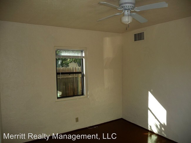 Foto del edificio - 1413 N Palo Verde Blvd