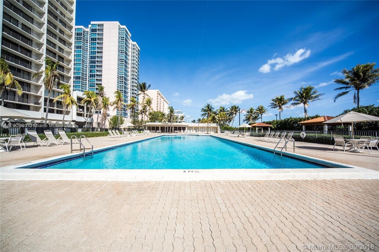 2625 Collins Ave Unit 608, Miami, FL 33140 Condo for Rent in Miami