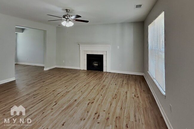 Building Photo - 1020 Alston Hill Dr