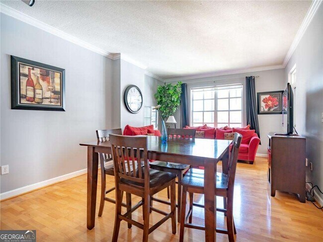 Foto del edificio - 1101 Juniper St NE