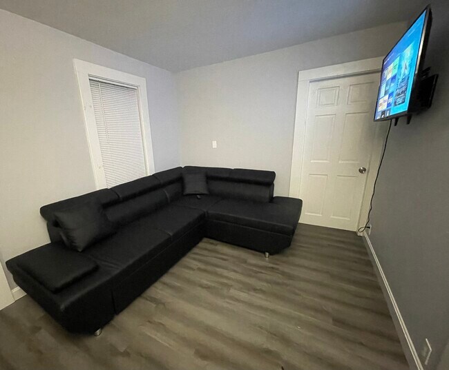 Ventana de la sala de estar - 35 Norton St