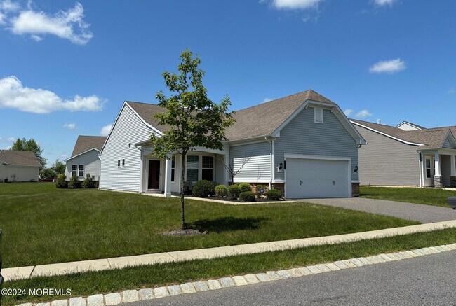 Building Photo - 25 Addlestone Ln