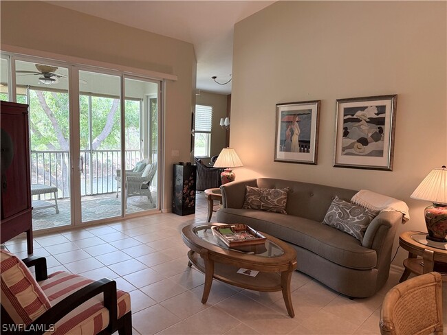 Foto del edificio - 3555 Laurel Greens Ln N