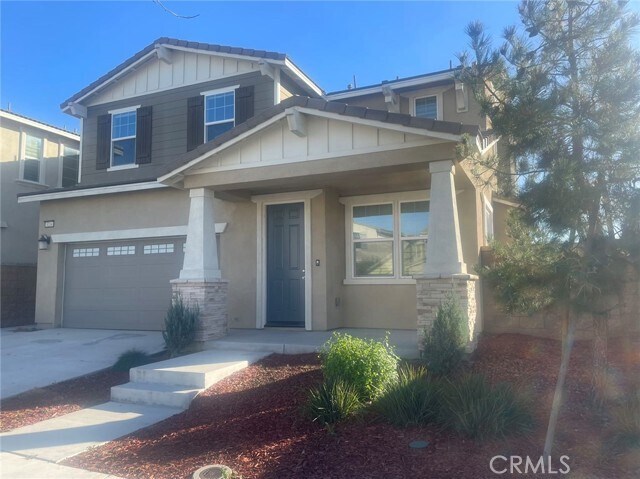 Building Photo - 3214 E Yosemite Dr