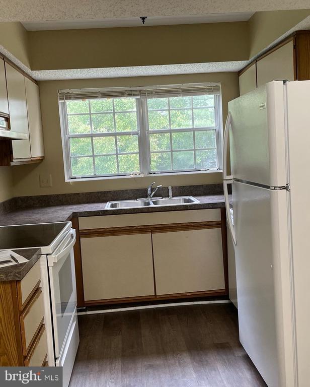 9210 Caspian Way Unit 202, Manassas, VA 20110 Room for Rent in Manassas, VA