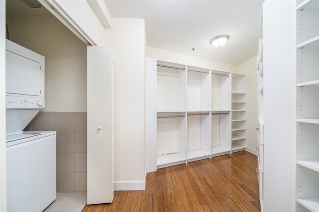 Foto del edificio - 22-34 W 25th St