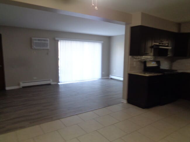 Building Photo - 8149 83rd Pl