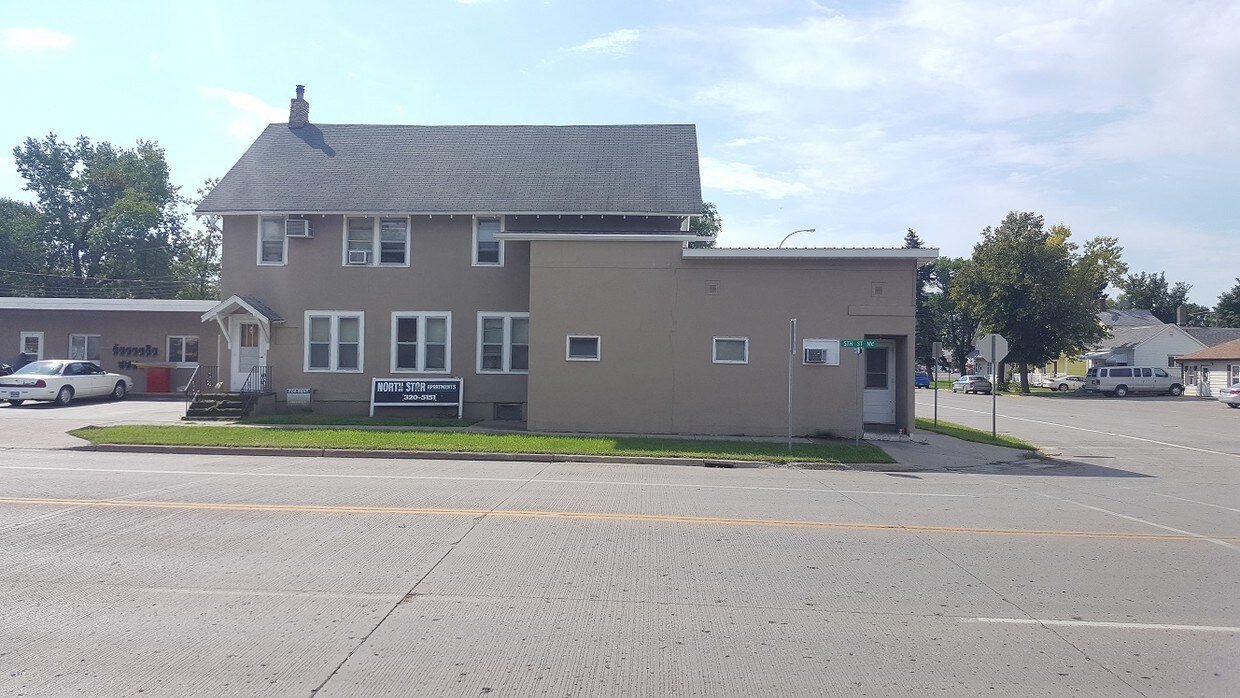 119 5th St NW, Jamestown, ND 58401 Apartments in Jamestown, ND