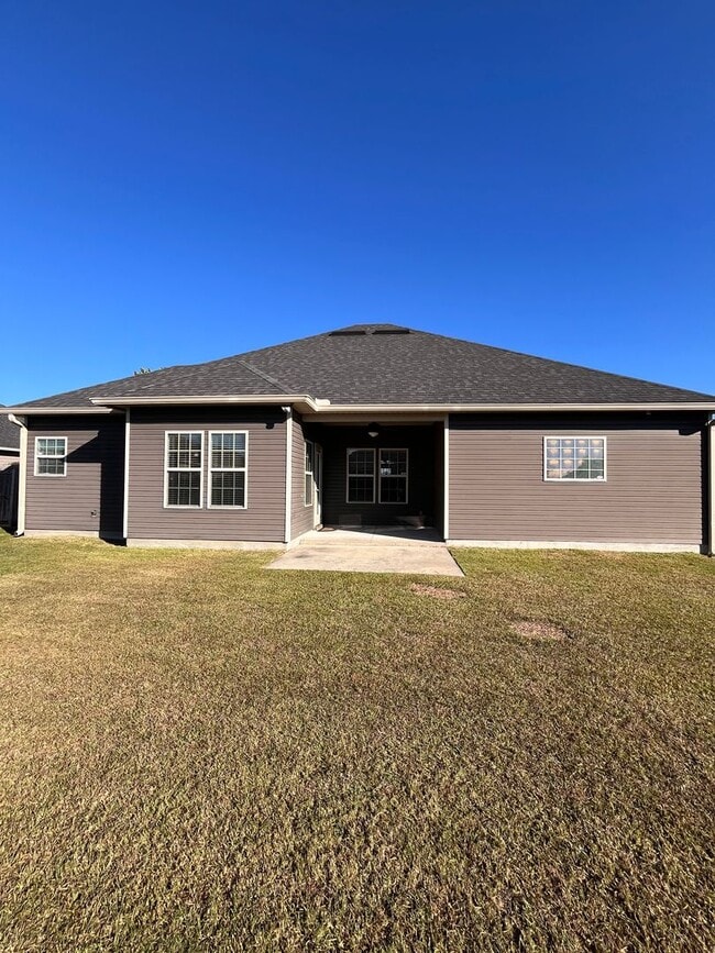 Foto del edificio - 4062 McKenzie Ln