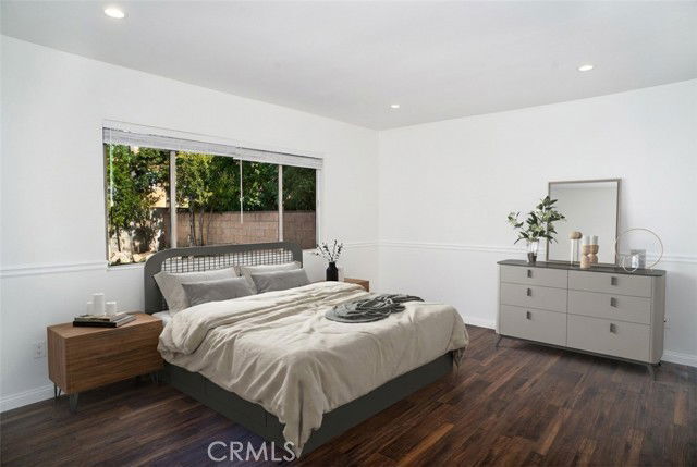 Foto del edificio - 16851 Germain St