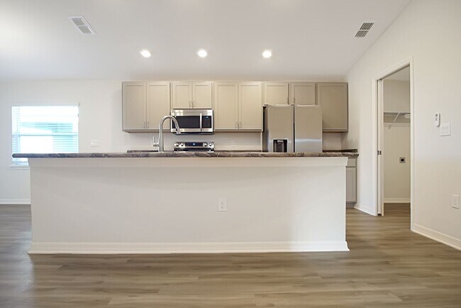 Building Photo - Single family home in Haines City, FL now ...
