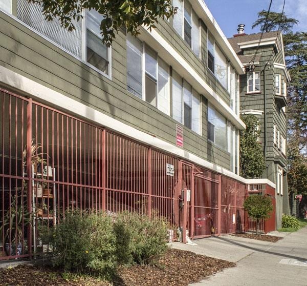 Building Photo - Woolsey Walk