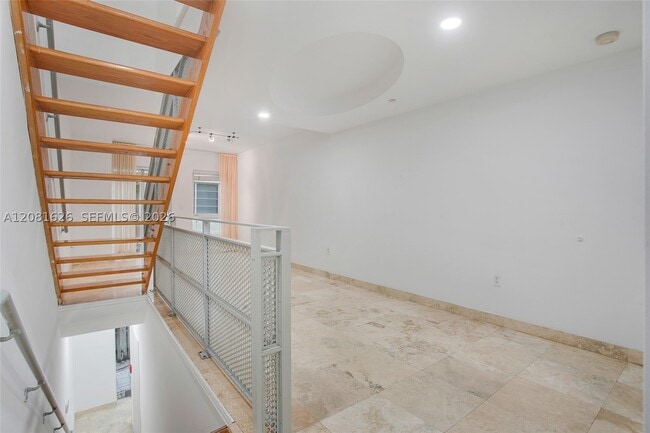 Building Photo - 206 Washington 12