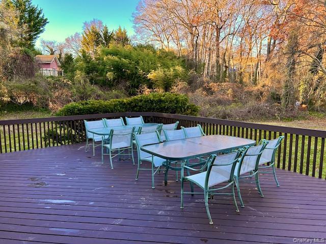 Building Photo - 5 Carman Ct