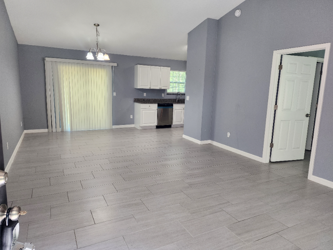 Foto del edificio - 202 Oak Ln Cir