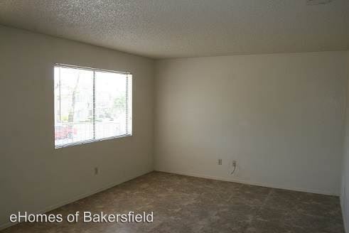 Building Photo - 2801 Villalovos Ct