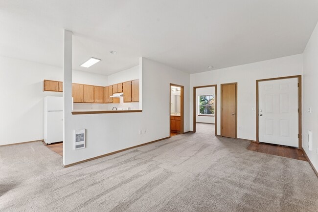 Building Photo - Reedville Commons