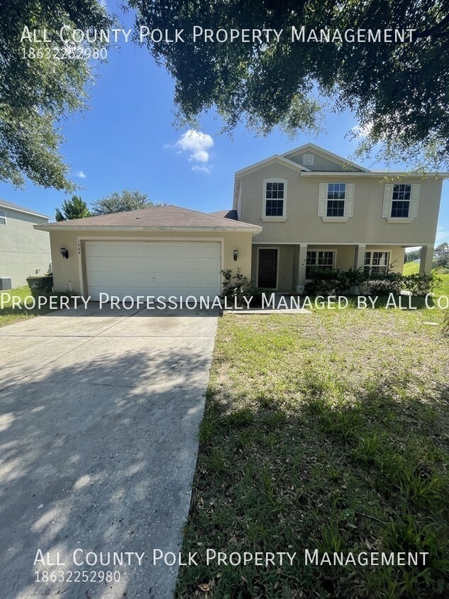 Primary Photo - Gorgeous 5 Bedroom, 2.5 Bath Clermont Home...