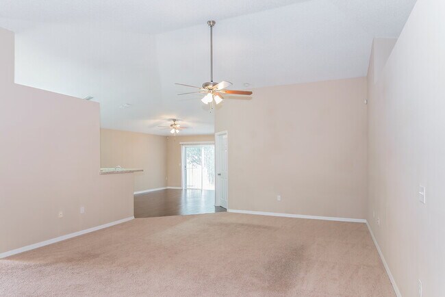 Foto del edificio - 12538 Bent Bay Trail