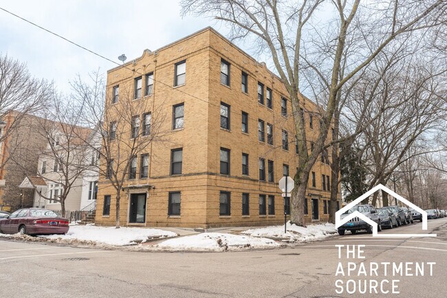 Foto del edificio - 1056 W Lill Ave