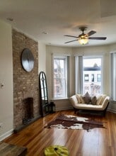 Building Photo - 2519 N Francisco Ave