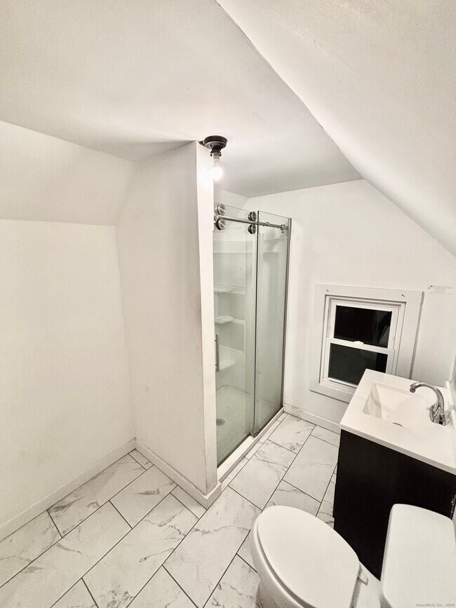 Foto del edificio - 178 Sherman Ave