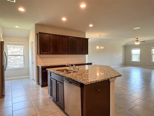 Foto del edificio - 3747 McDonough Way