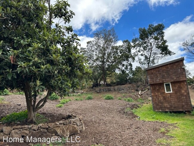 Building Photo - 2 br, 1 bath House - 1318 Kamehameiki Road