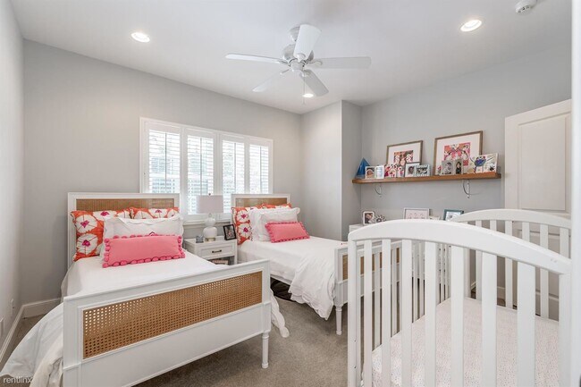 Foto del edificio - 3 br, 3.5 bath House - 2730 Cardinal Cir 2...