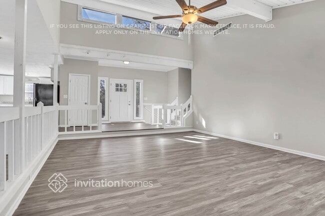 Foto del edificio - 1169 Ashley Lake Dr