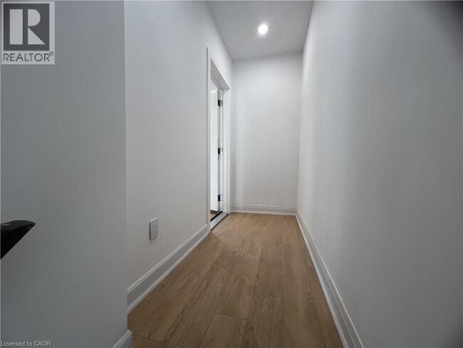 Building Photo - 804A ST CLAIR Avenue W Unit# 101