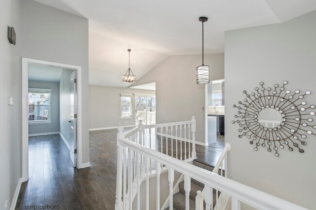 Foto del edificio - 1233 S Wellington Ct
