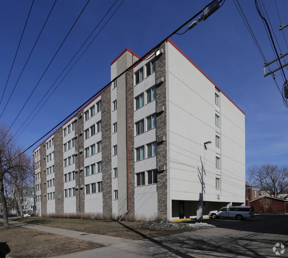 Foto del edificio - 2119 Pillbury