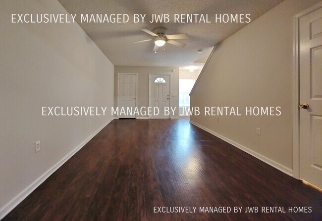 Foto del edificio - 8479 McGirts Village Ln