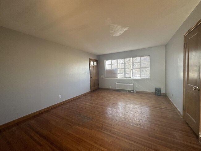 Foto del edificio - 718 S Hunter