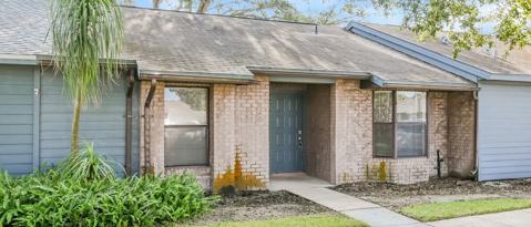 Foto del edificio - 2431 King Oak Ln