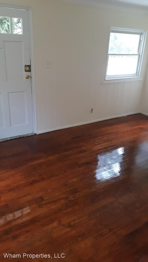 Foto del edificio - 4 br, 2 bath House - 1134 Shepherd Ln