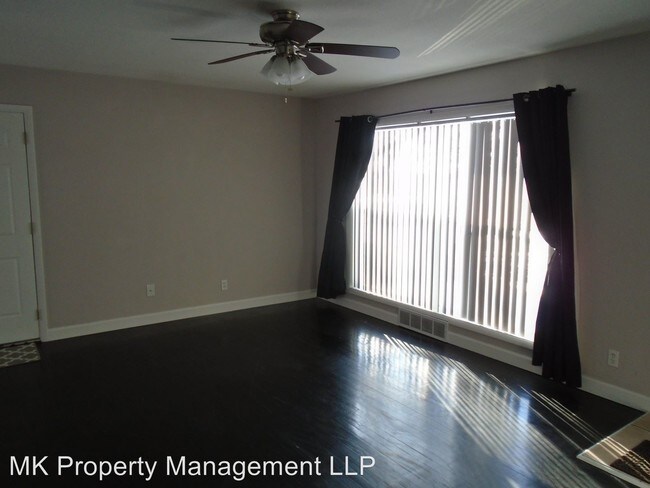 Building Photo - 3 br, 2 bath Apartment - 2120 Oak