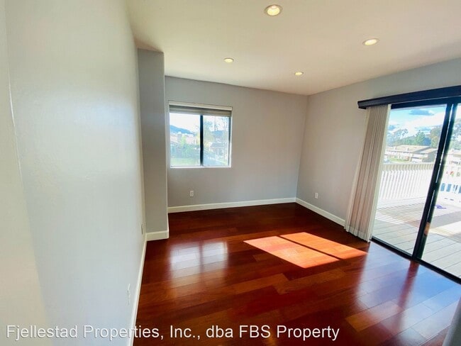 Building Photo - 3 br, 2.5 bath House - 17501 Fairlie Road