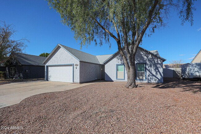 Building Photo - 6414 W Grandview Rd