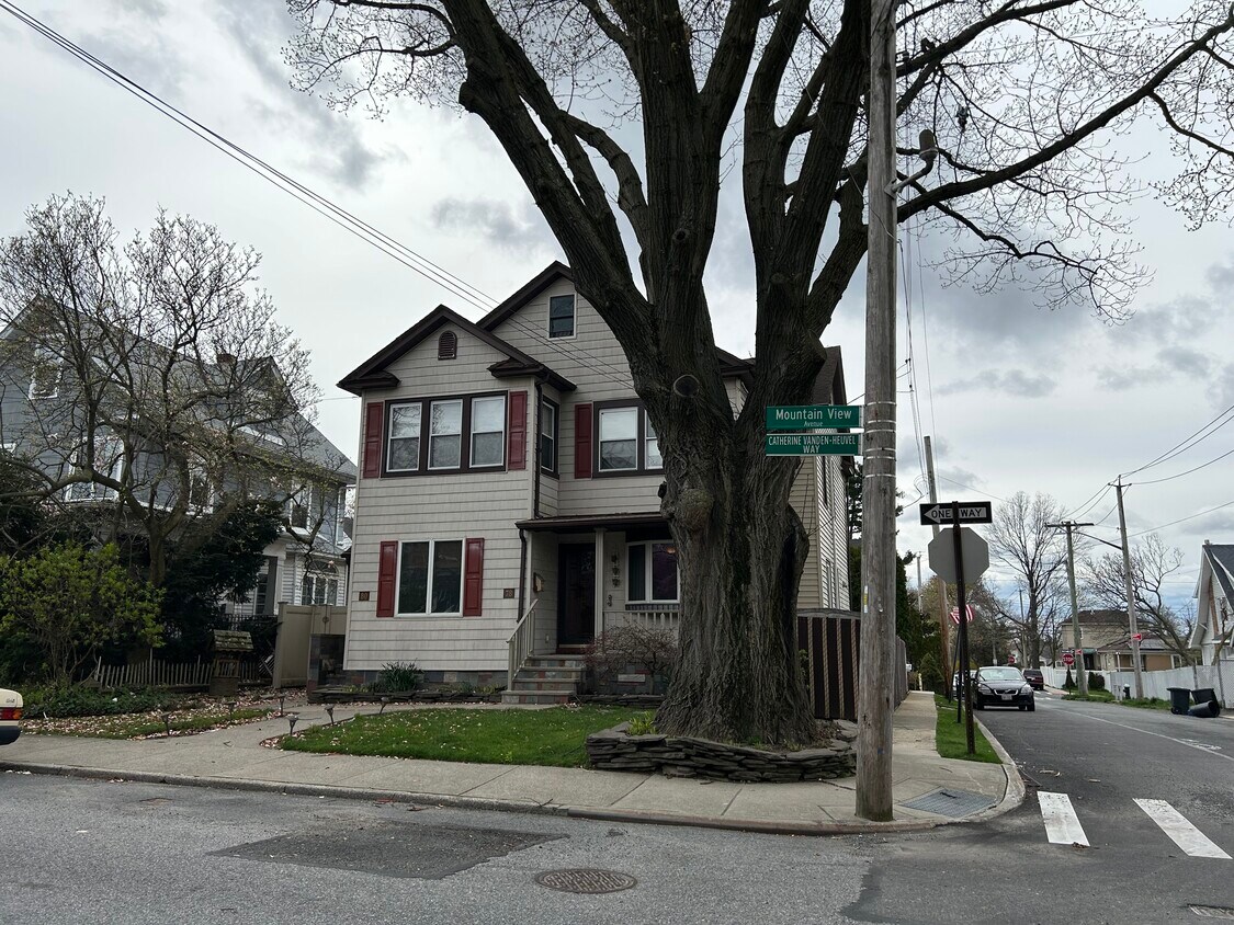 Primary Photo - 80 Mountainview Ave