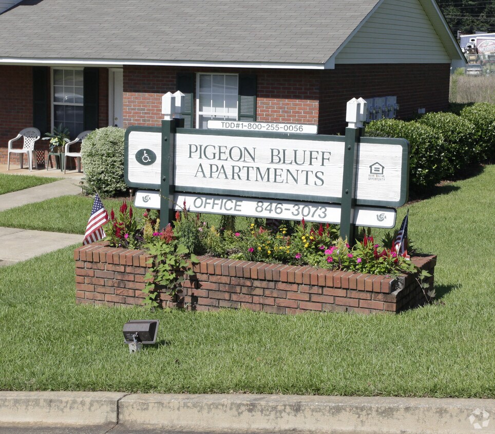 Foto del edificio - Pigeon Bluff Apartments