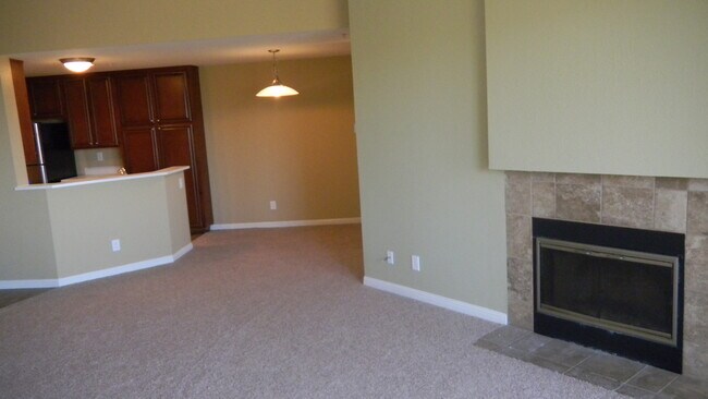 Building Photo - 11405 Affinity Ct