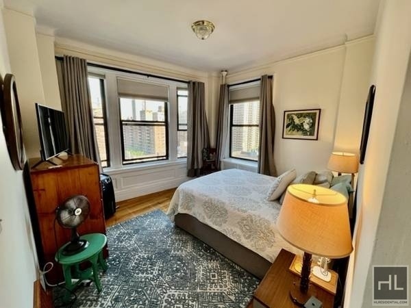 Foto principal - West 98th Street