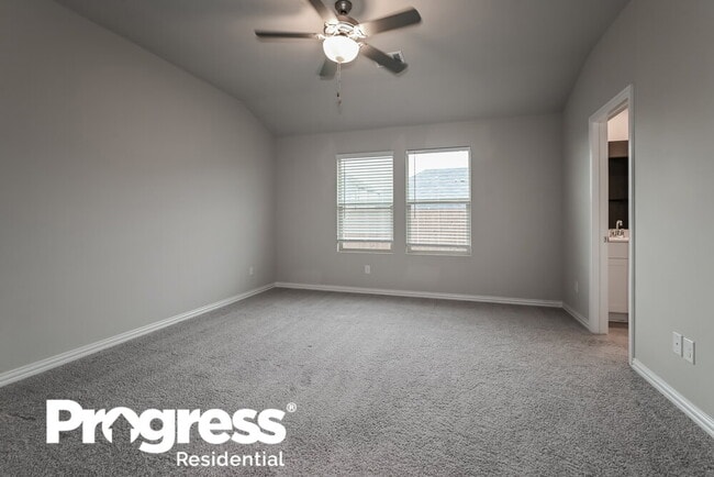 Foto del edificio - 1331 Black Canyon Ave