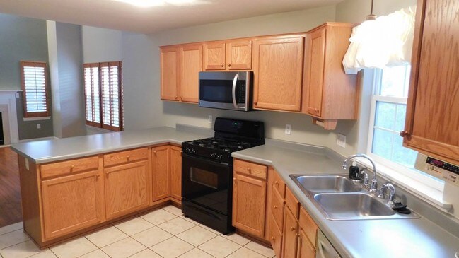 Foto del edificio - 154 Oak Brook Circle 3 Bedroom Home