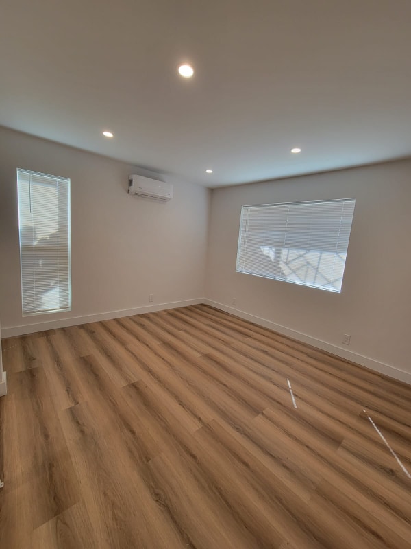 Building Photo - 140 Montecito Ave