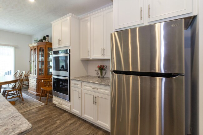 Foto del edificio - 27661 Serviceberry Ct