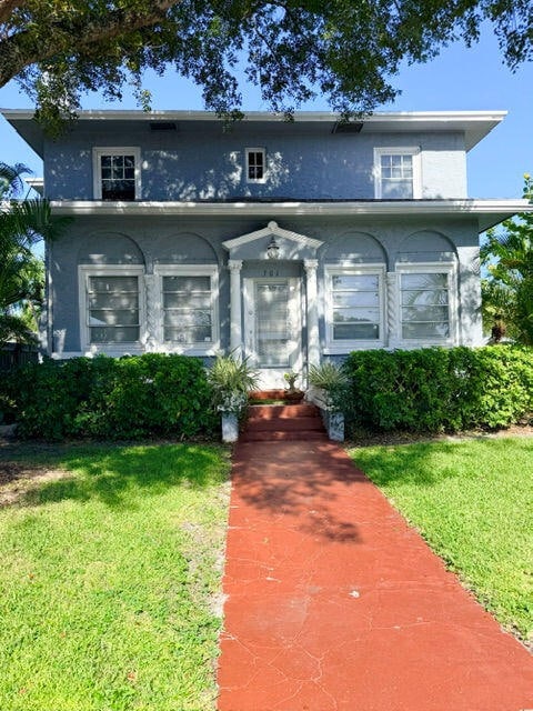Building Photo - 301 S Palmway