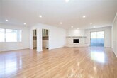 Primary Photo - 415 N Kenwood St